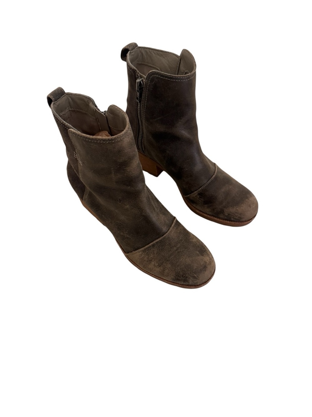 Sorel Cate Bootie in olive green color women’s size 8